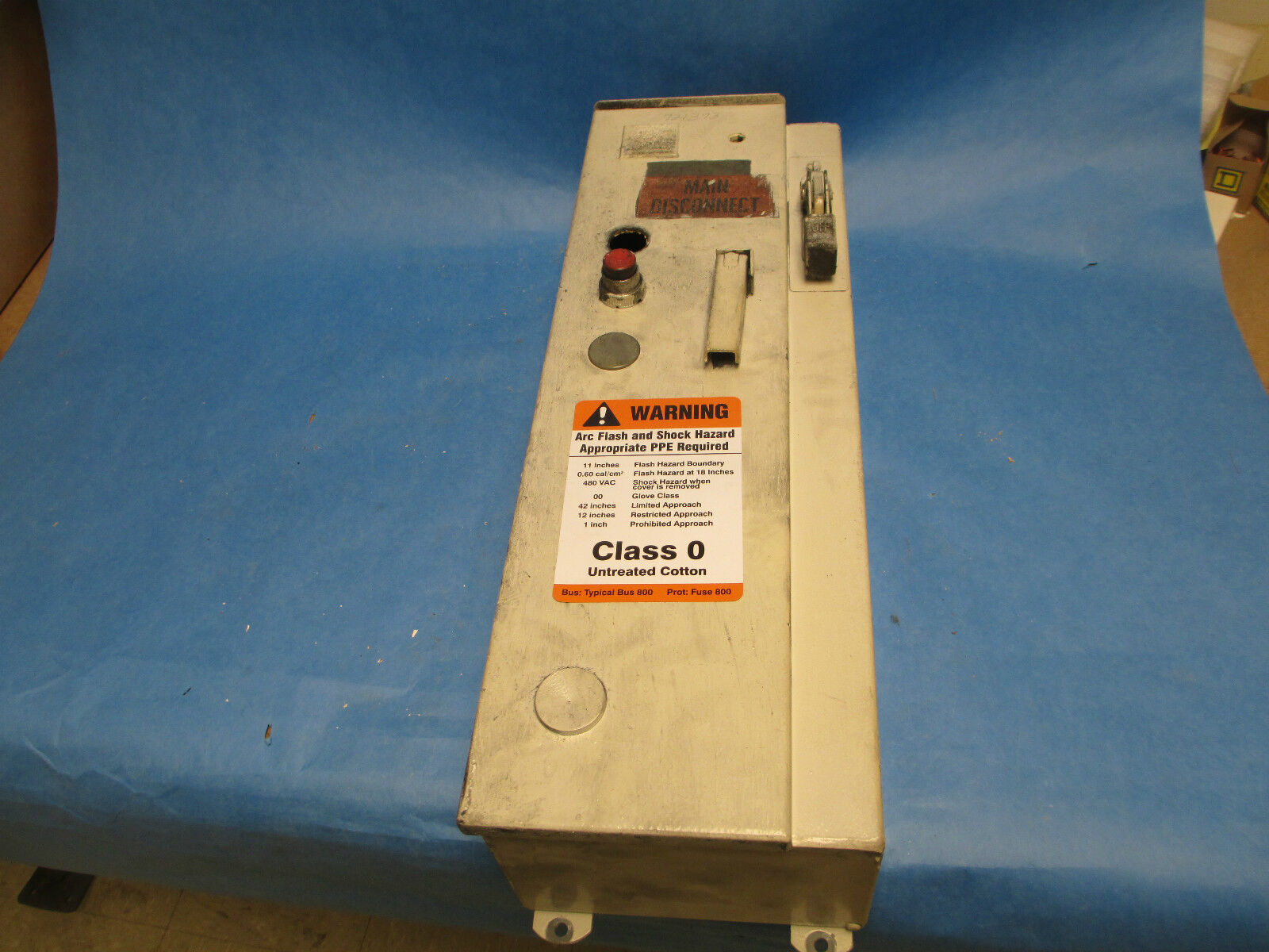 Cutler-Hammer Combination Starter A30CJAO, Size 1 120V Coil, Non-Fused