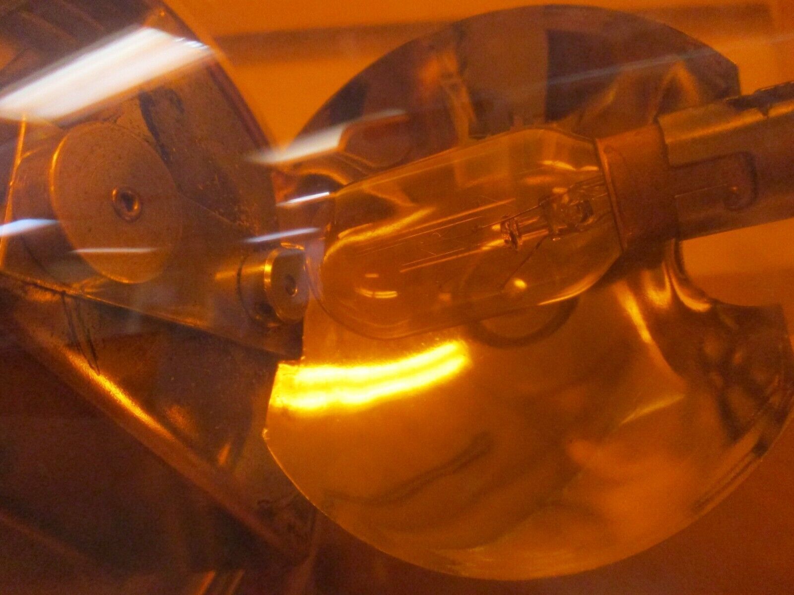 Edwards Adaptabeacon Strobe Lamp Amber Used