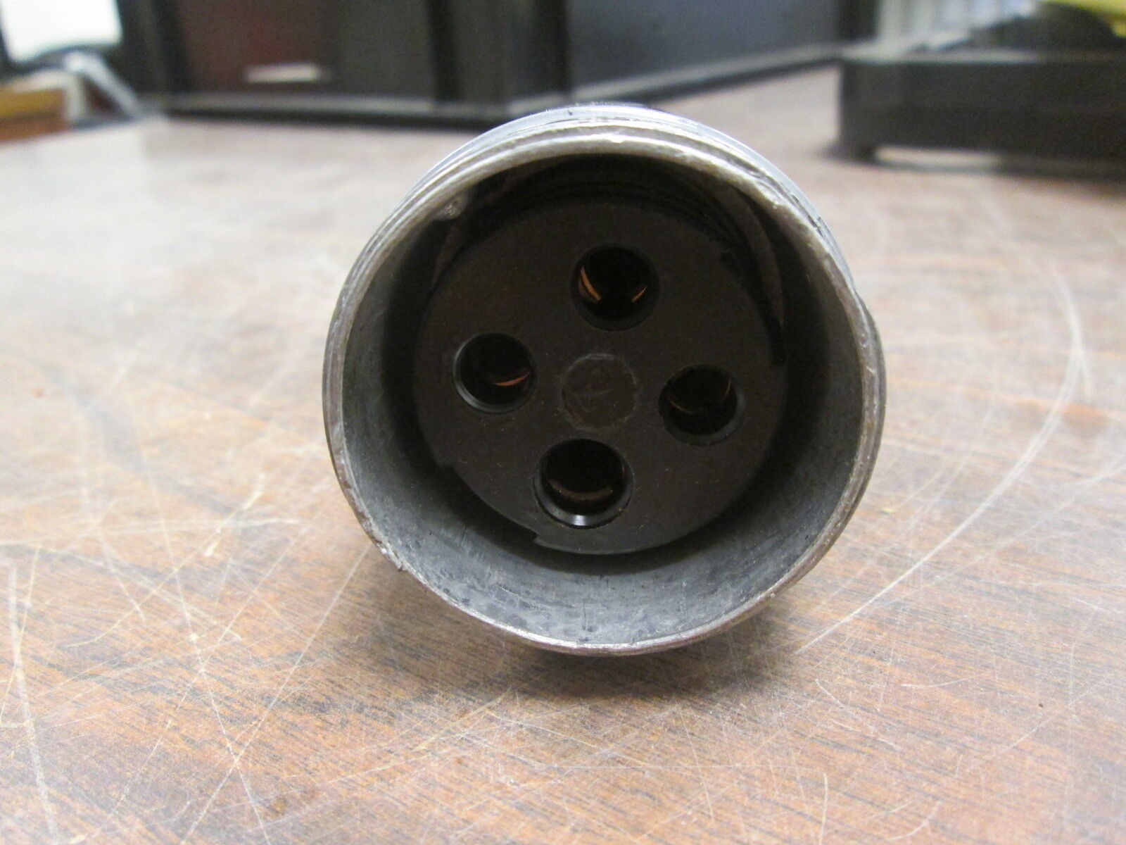 Russellstoll Receptacle 3914 15A 250/600V 4P Used