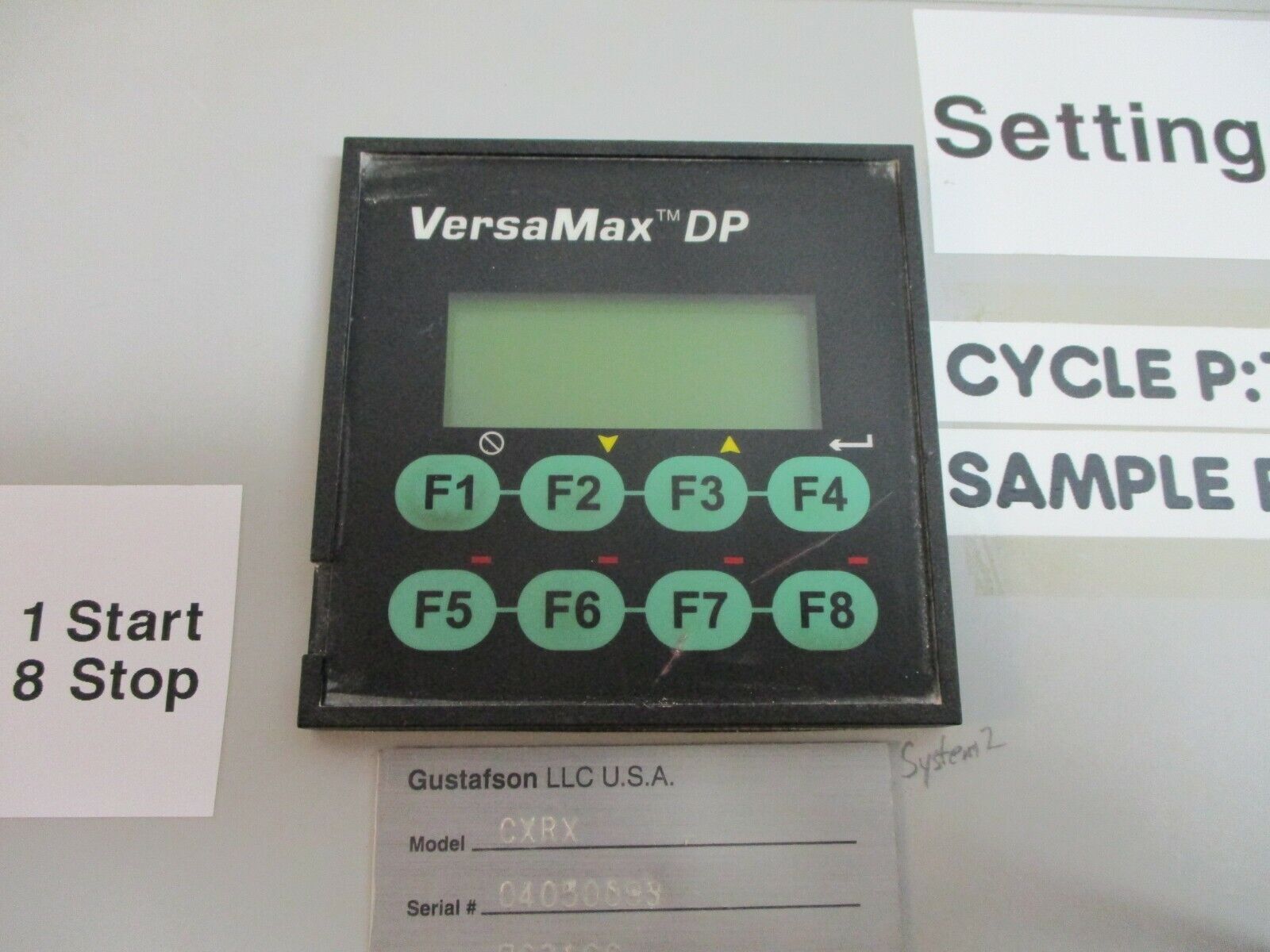 GE Fanuc VersaMax Enclosed Micro Controller IC200UAR014-BD 5VDC / 240VAC Used