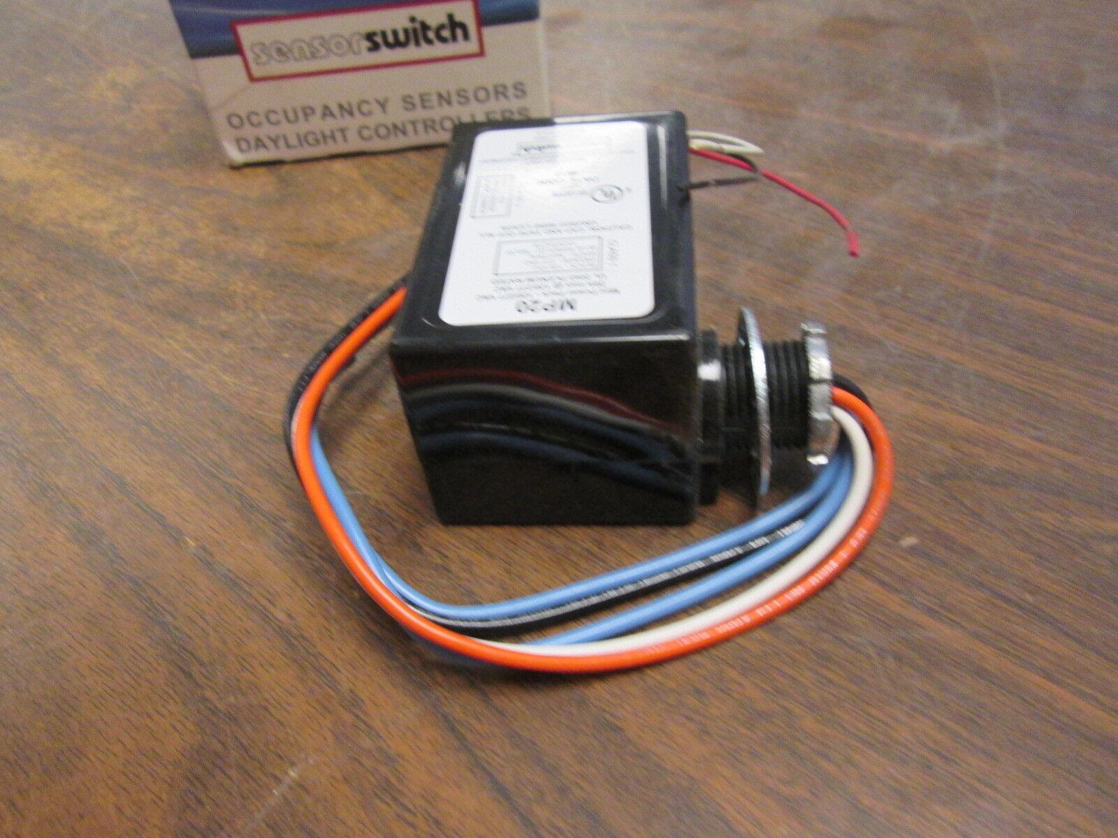 Sensor Switch Mini Power Pack MP20 120/277VAC 50/60Hz 20A Plenum Rated New Surpl