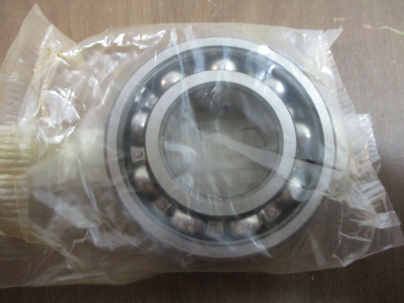 SKF Ball Bearing 6206-J / 6206-C3 New Surplus