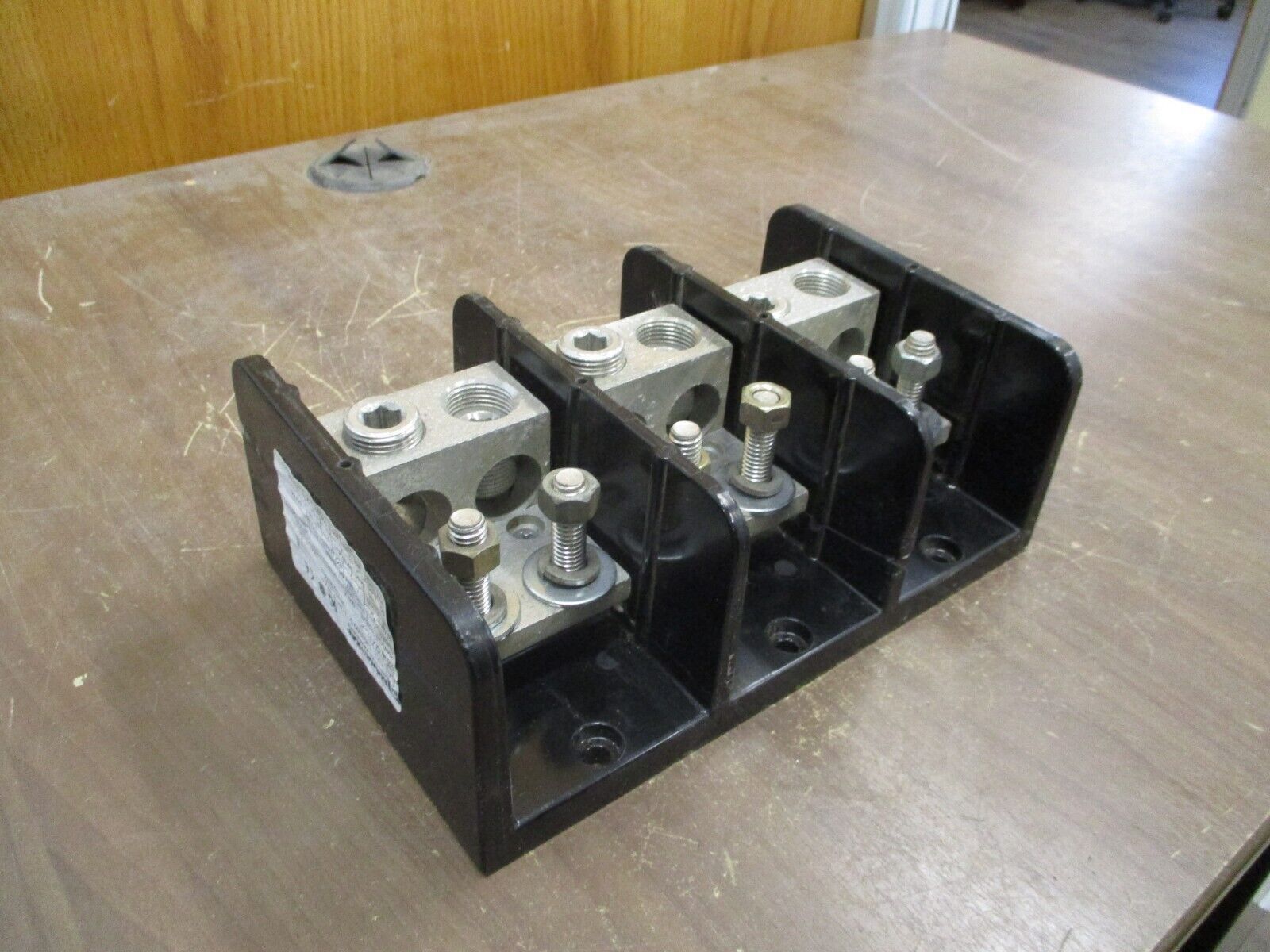 Marathon Power Distribution Block 1453599 5 760A 600V 3P Used