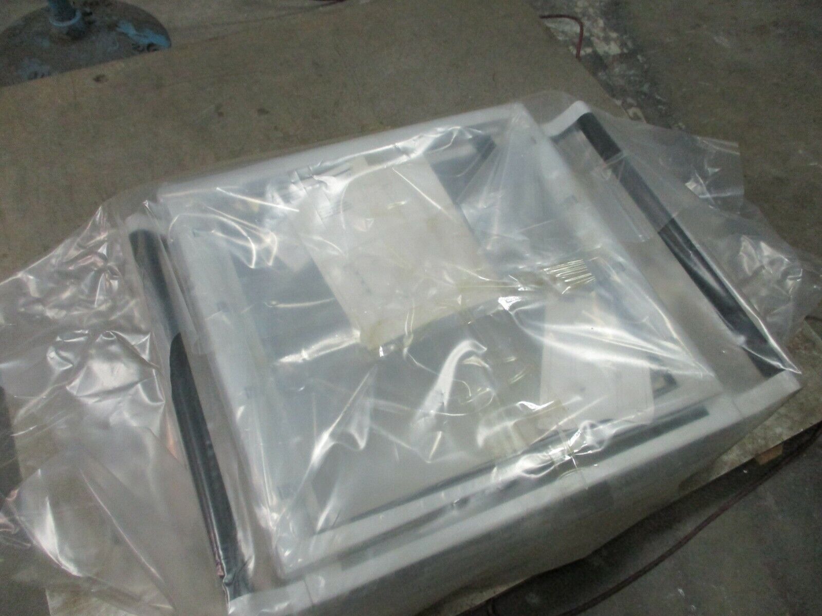 Hoffman Concept Operator Interface Enclosure CP525518 *No Box* New Surplus