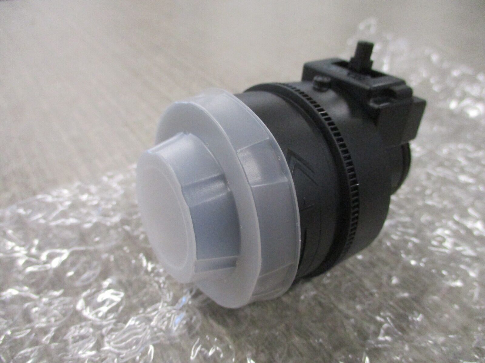 Fujifilm Fujinon Lens YV4.3x2.8SA-2 F1.4/28-12MM New Surplus