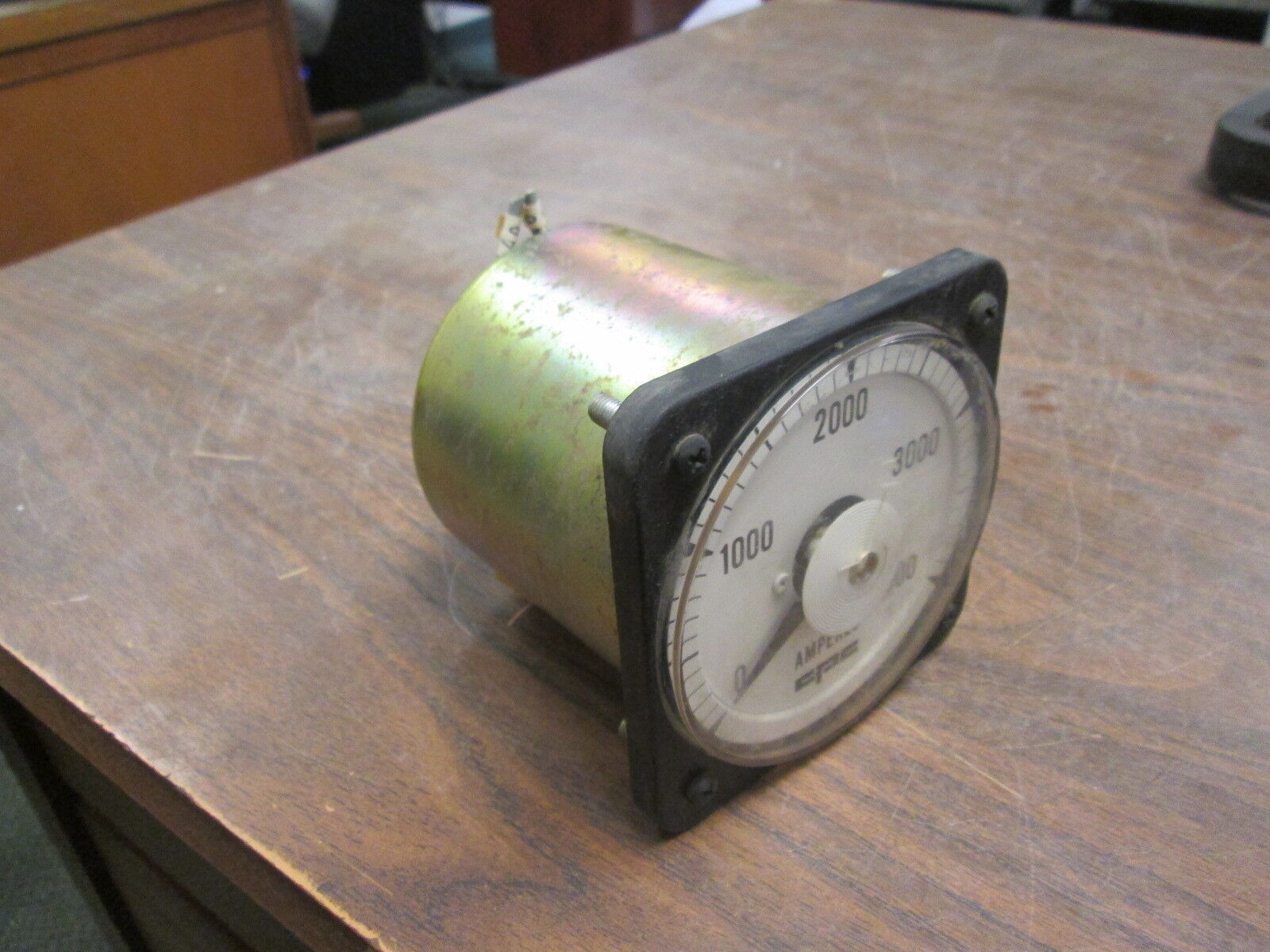 GE AC Ammeter 103131LSUE7PLD Range: 0-4000A *Missing Phase Plate Screw* Used