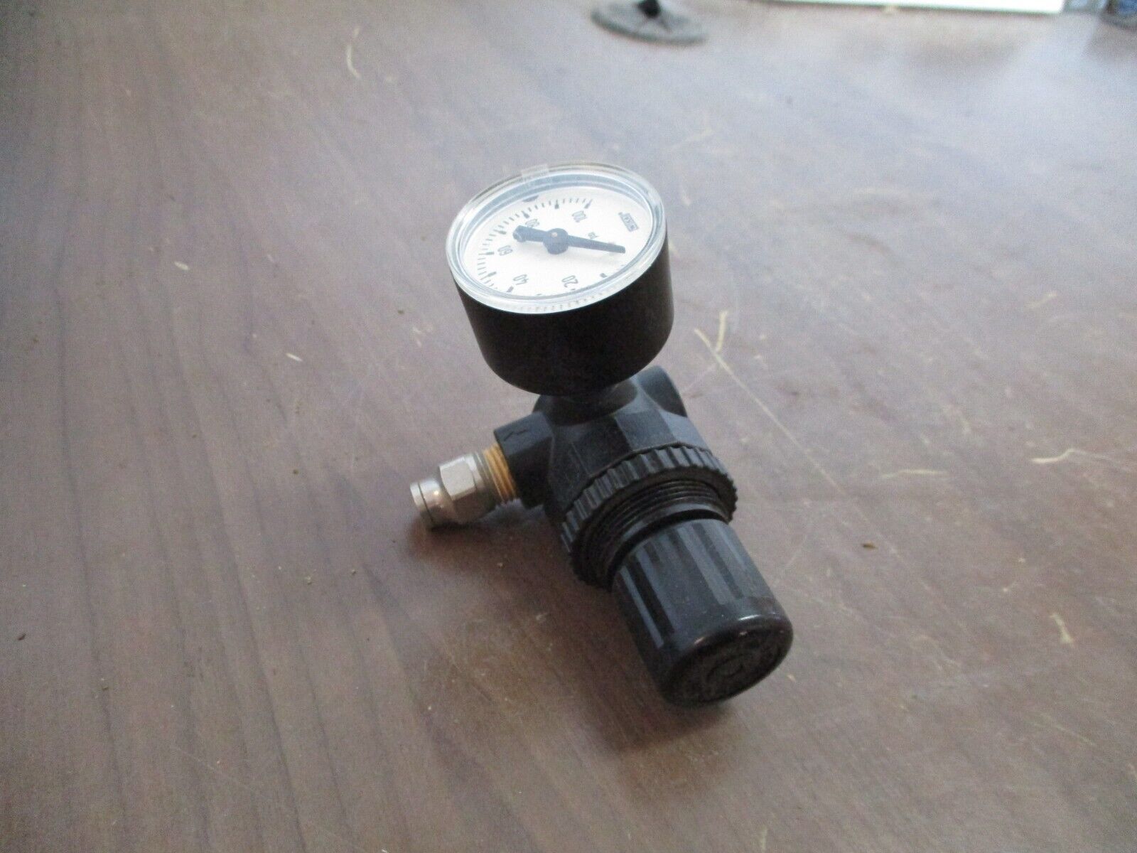 Norgren Compressed Gas Regulator R44-222-RNLA Inlet: 250PSIG Outlet: 125PSIG