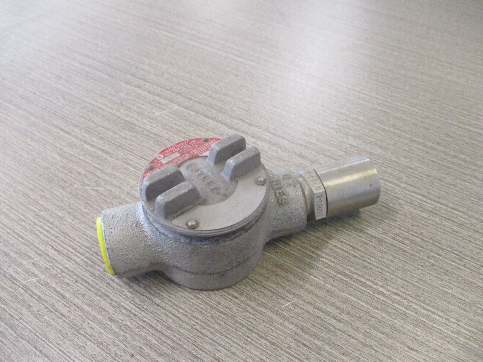 Pyle-National Pylet Explosion Proof Outlet Box VT 22 C Used