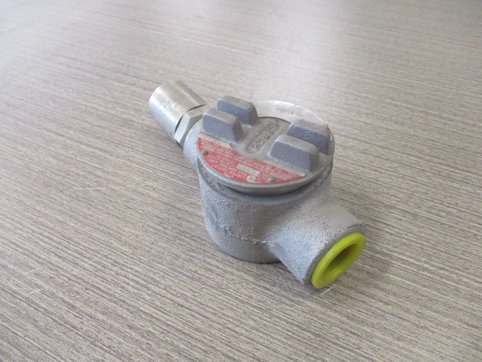 Pyle-National Pylet Explosion Proof Outlet Box VT 22 C Used