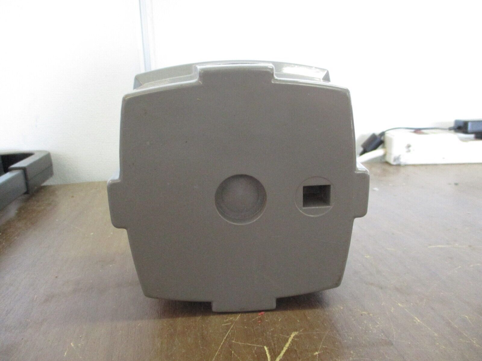 Edwards Audible Signal Appliance 876-NS 120V 50/60Hz 0.125A Used