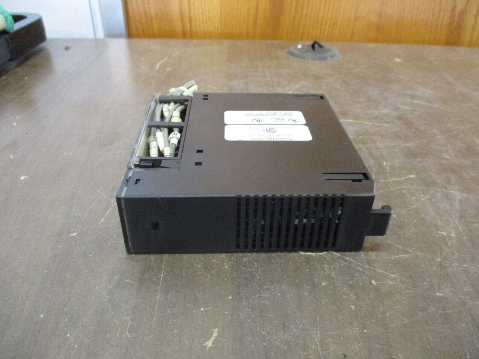 GE Fanuc Output Module IC693MDL740D 12/24VDC 0.5A 16PT POS Used