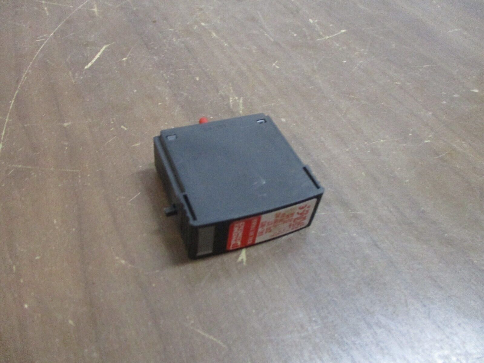 Phoenix Contact Valvetrab Surge Suppressor VAL-MS 230ST 275VAC 1.35kV 40kA Max