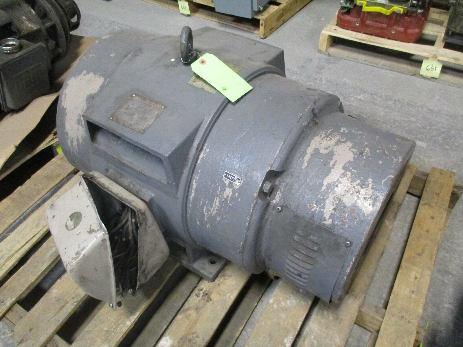 Hico AC Motor 911596-3 50HP 1200RPM 220/440V 123.8/71.5A 3Ph 60Hz Used