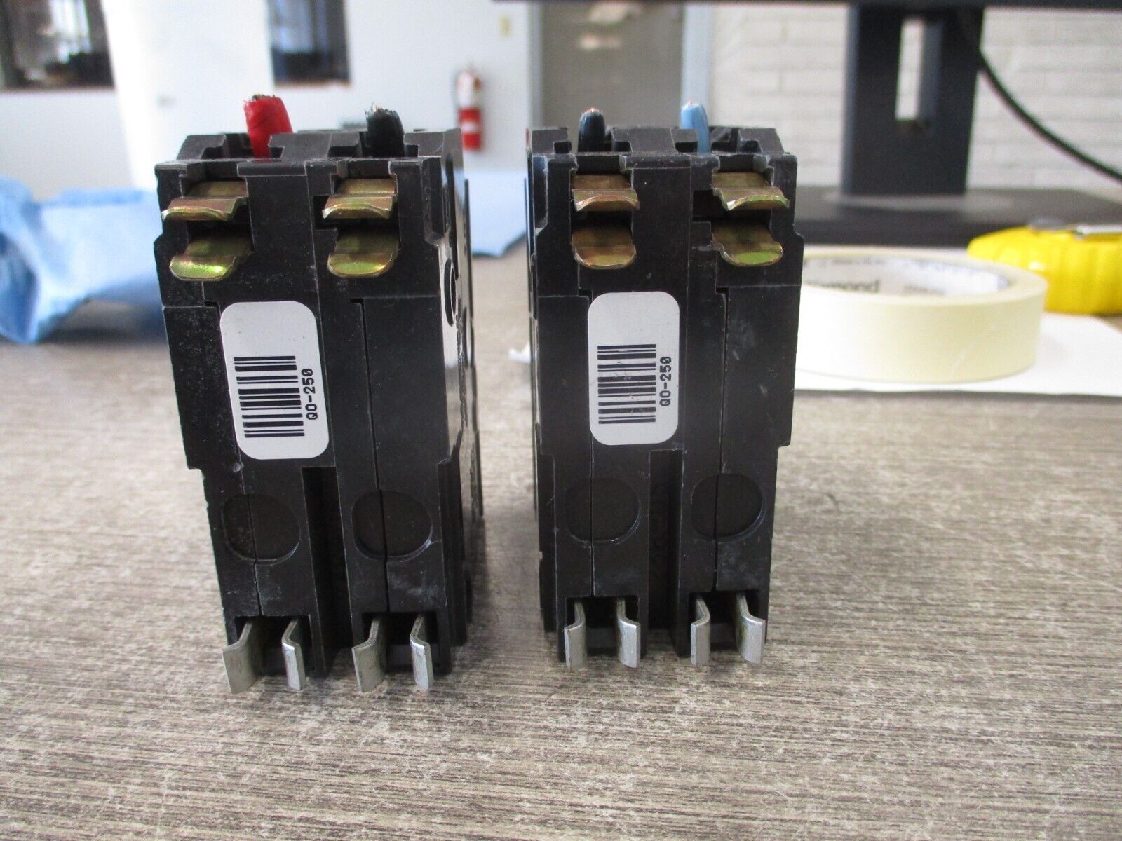 Square D Clip-On QO250 50A 120/240V 2P *Lot Of 2* Used
