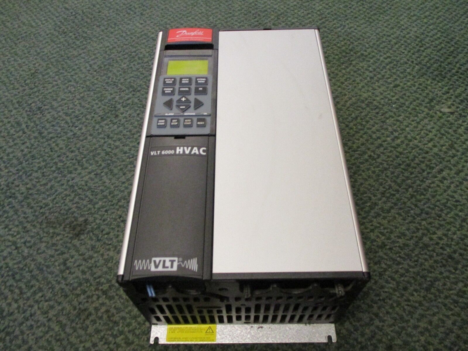 Danfoss VLT 6004 AC Drive 175Z7282 3HP Used