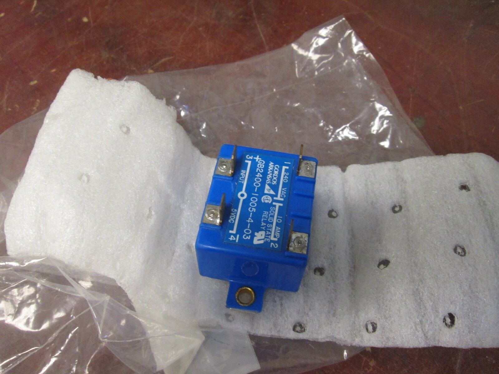 Gordos Arkansas Solid State Relay GB2400-1005-4-03 10A 240VAC New Surplus
