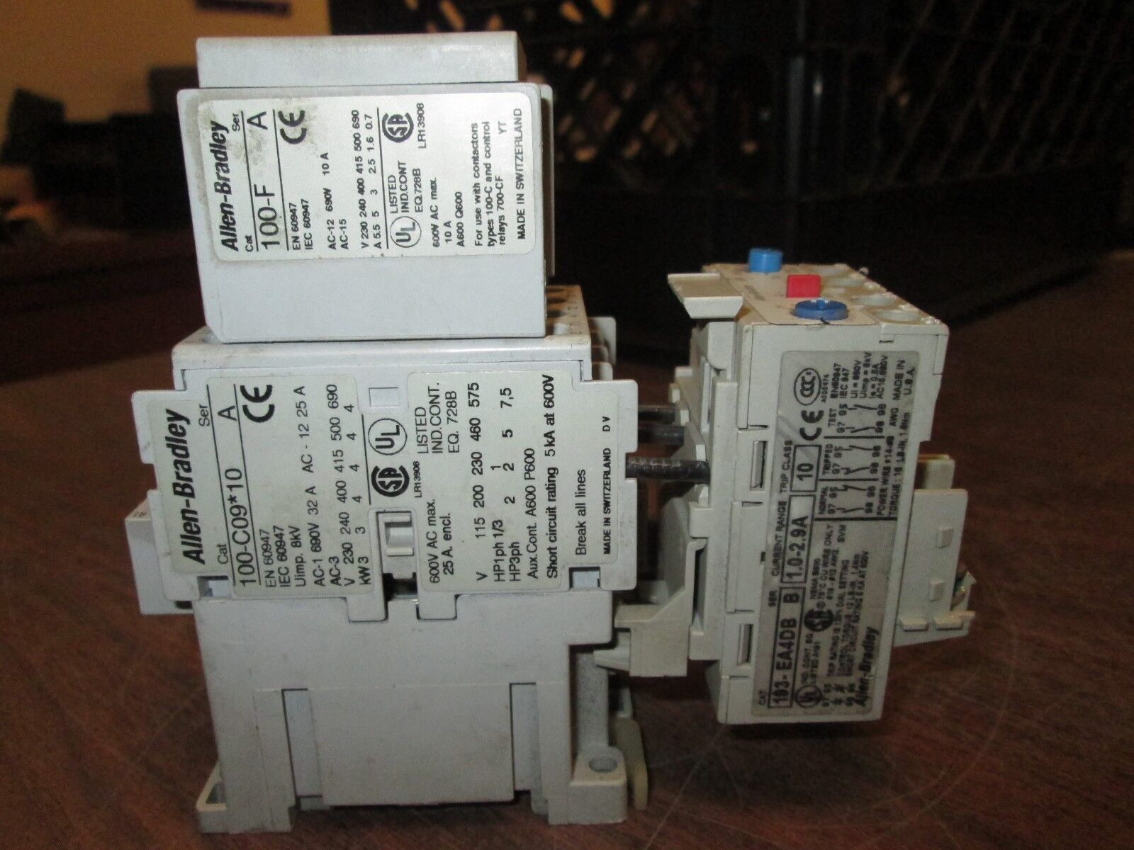 Allen-Bradley Contactor 100-C09*10 193-EA4DB 100-F 600V 25A 120V Coil Used
