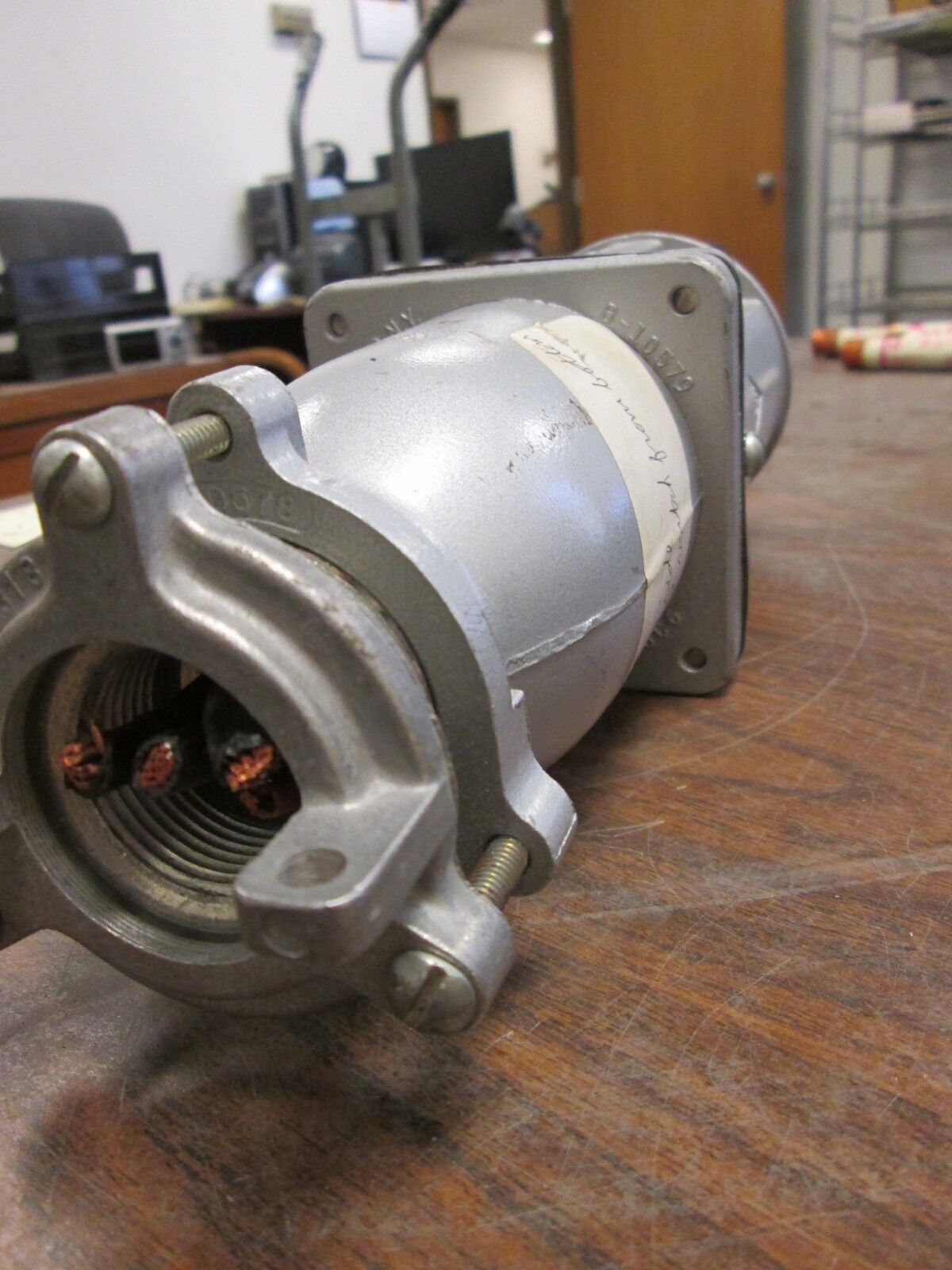 Russellstoll Receptacle 7428-78 60A 600V 4W *Missing Wire Clamp* Used