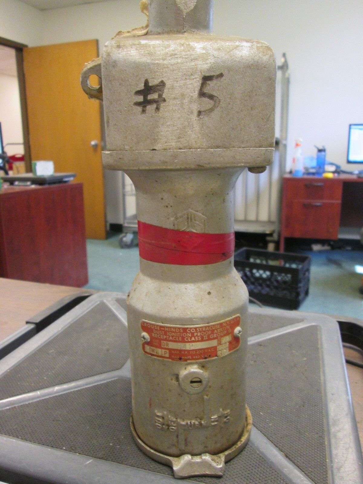 Crouse-Hinds Connector DR342 30A 3W 460V 4P Used