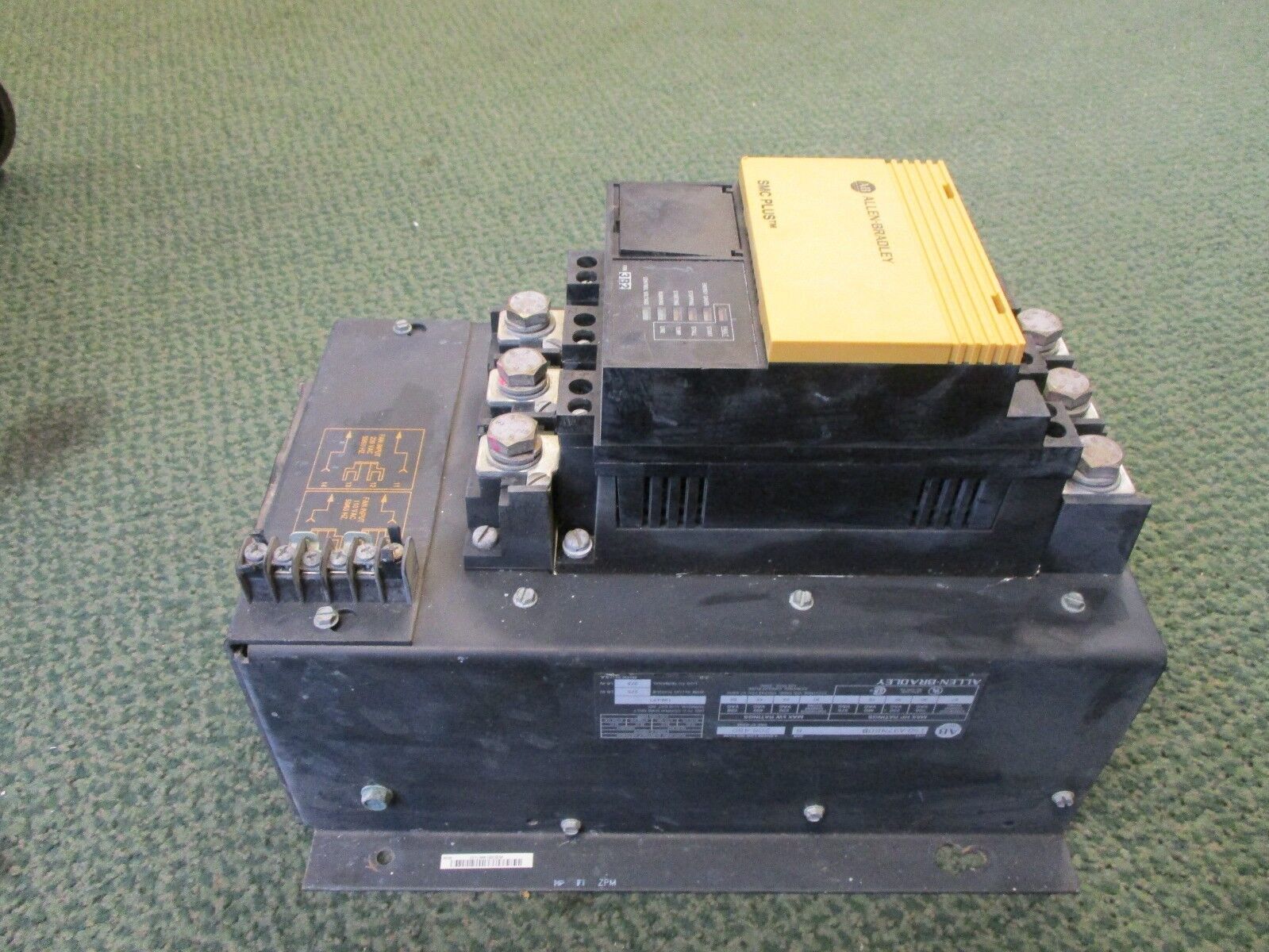 Allen-Bradley SMC Plus Soft Start 150-A97NBDB 75HP 95A 208-480V 47-63Hz Used