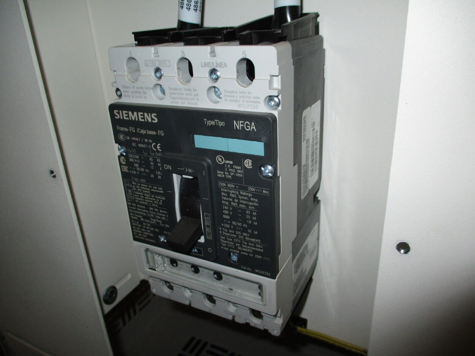 Spang Transformer w/ Breaker Disconnect L19144 30kVA 1Ph Pri: 480V Sec: 300/600V