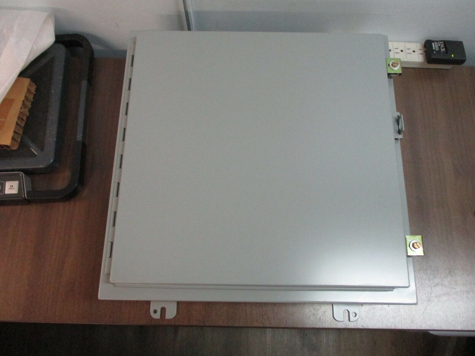 Circle AW Control Panel Enclosure 20206-12 Size: 20x20x6" Type 12 New Surplus