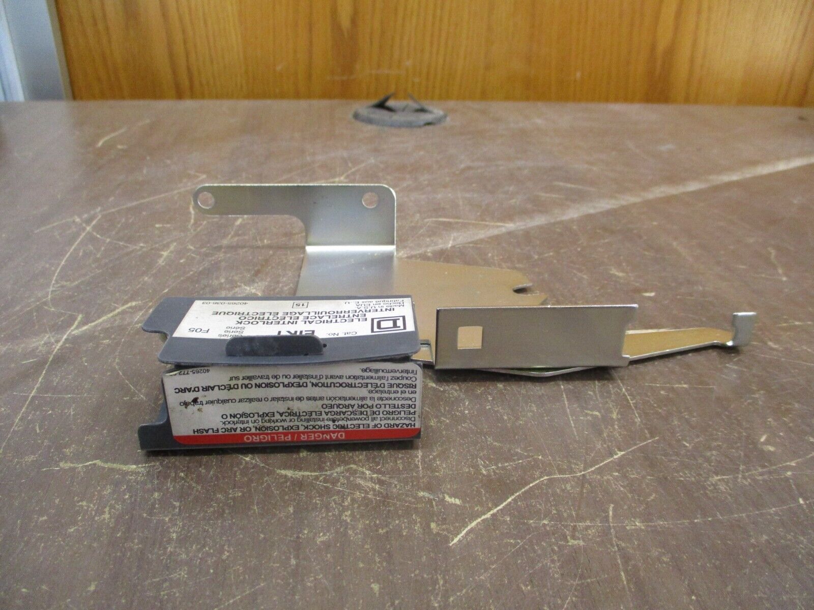 Square D Electrical Interlock Kit EIK1 Ser. F05 1 N.O. 1 N.C. New Surplus