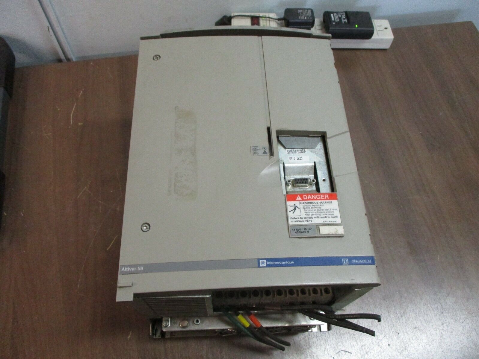 Square D Altivar 58 AC Drive ATV58HD16N4Z 15HP *No Keypad* Used