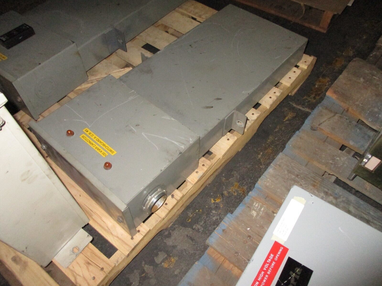 Aerovox Capacitor ICS0100F33 100KVAR 480V 60Hz 3Ph Used