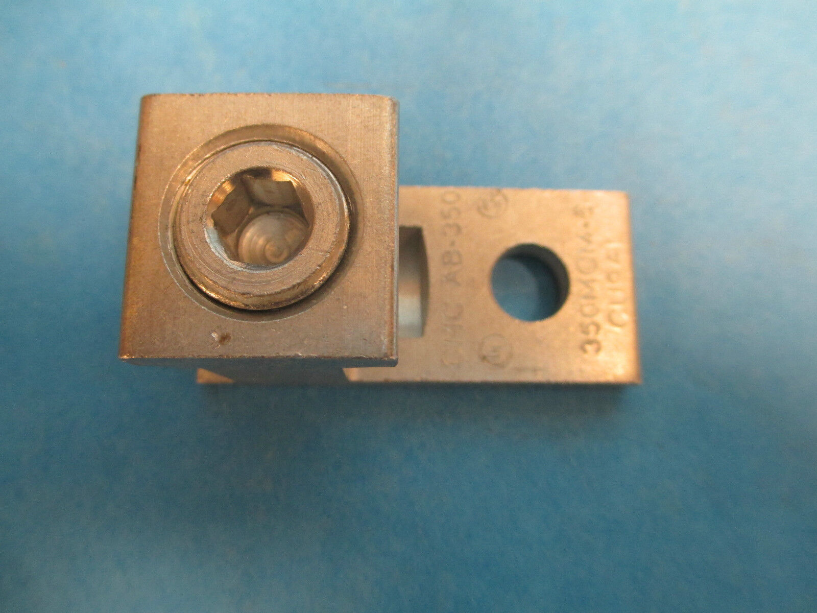 CMC Screw Lugs AB-350, 350MCM