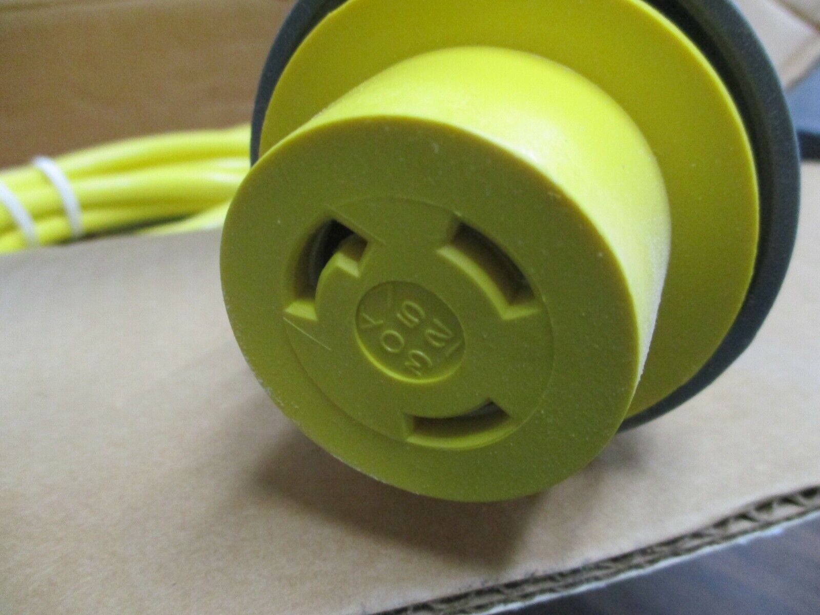 Hubbell Prewired Cable Set HBL61CM03 30A 125V Length: 25' New Surplus