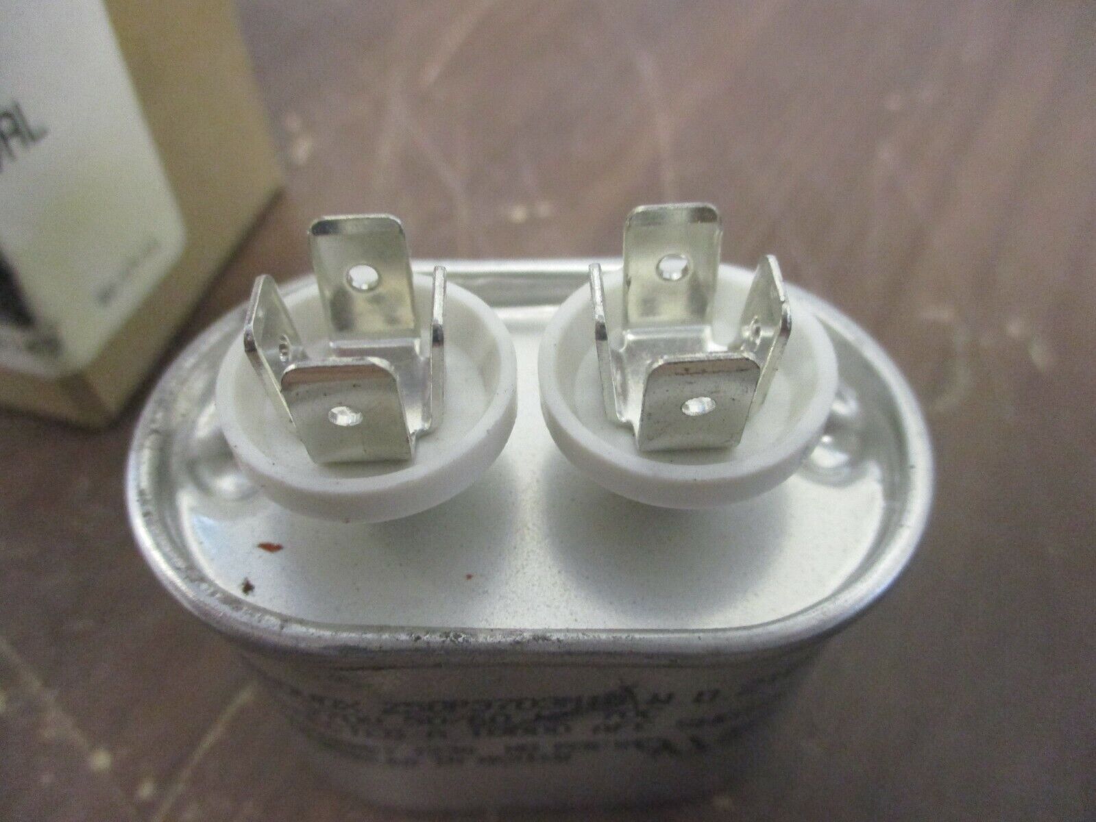 Aerovox Capacitor Z50P3703M10 3uF 370V 50/60Hz New Surplus