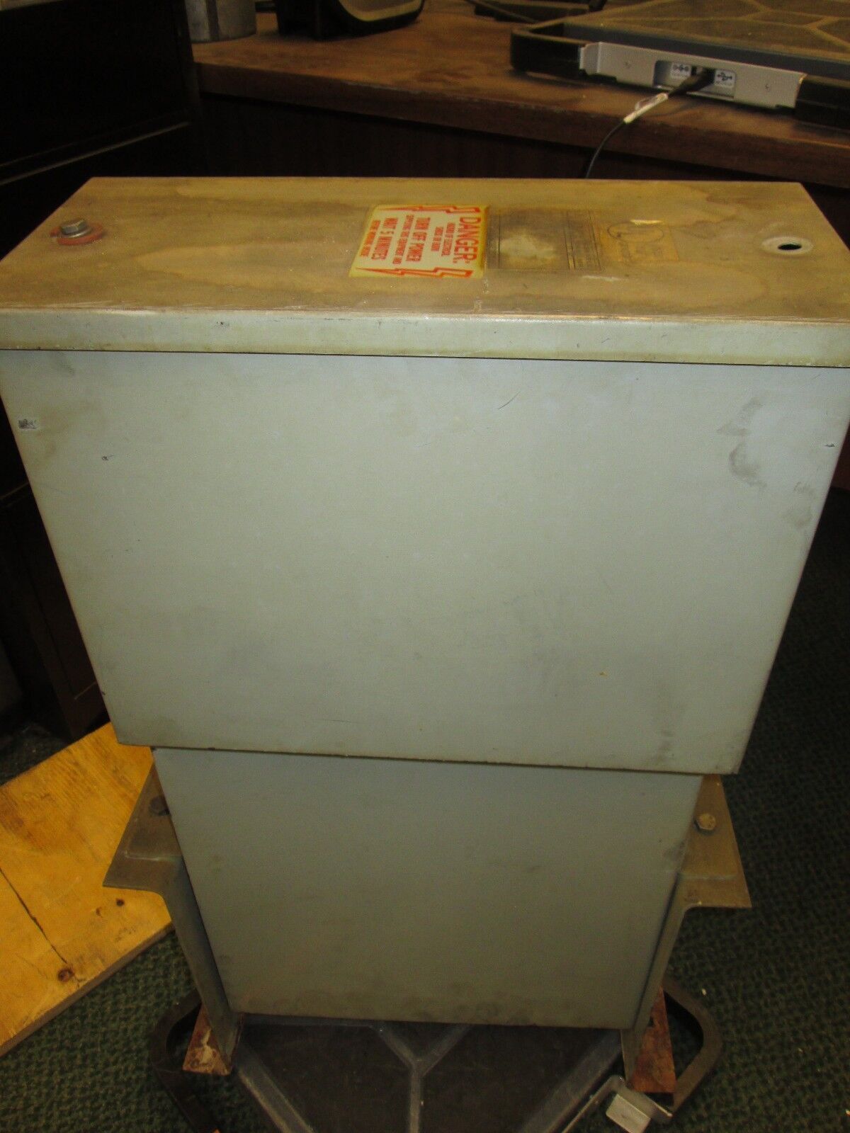 Aerovox / Cornell Dubilier Capacitor ICS1030D33 30KVAR 240V 3Ph Used