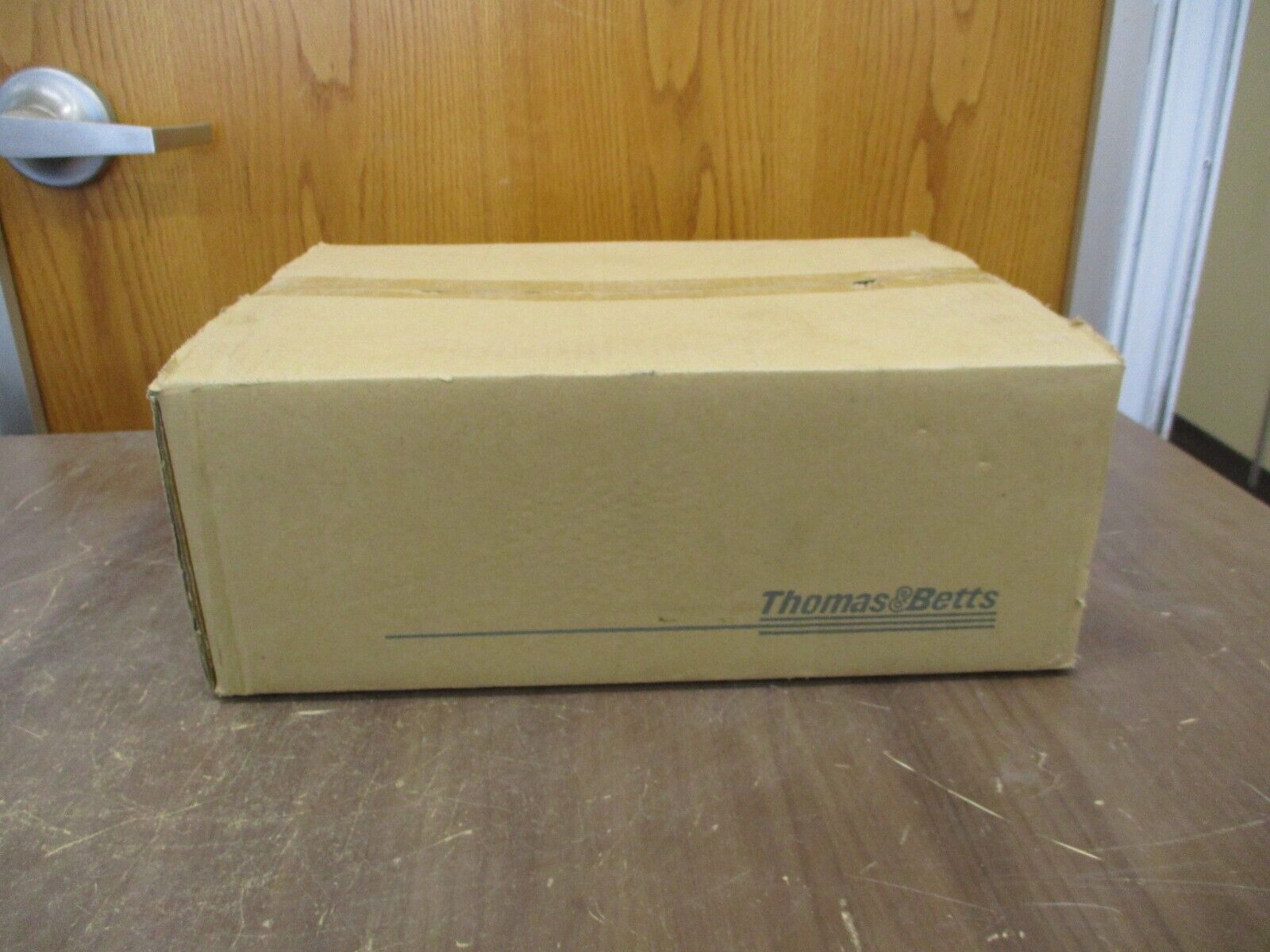 Thomas & Betts Set Screw Coupling TK1210A For EMT Conduit 4" *Box of 5*