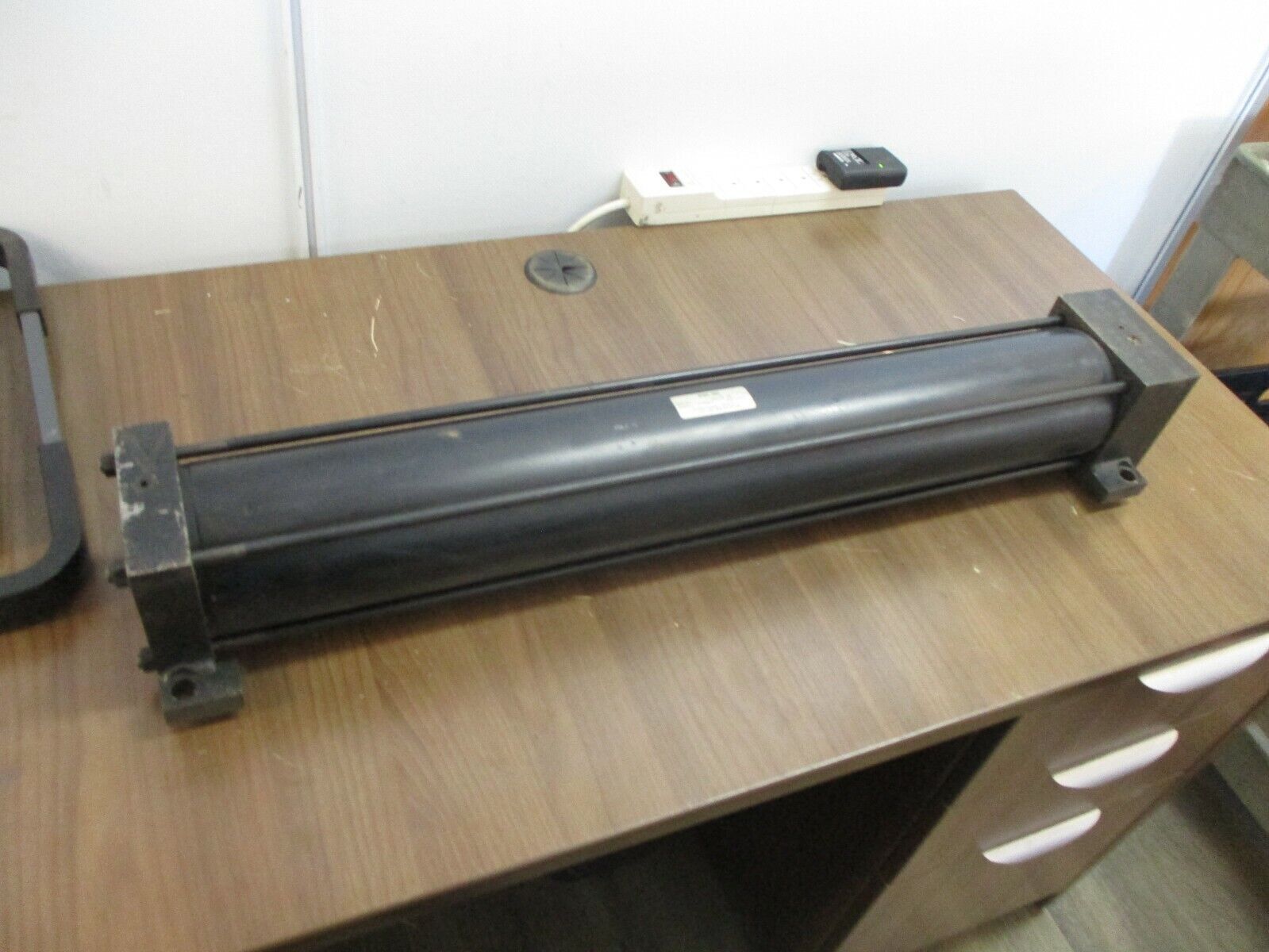 RWC Air Cylinder CL07-02-102 250PSI Used