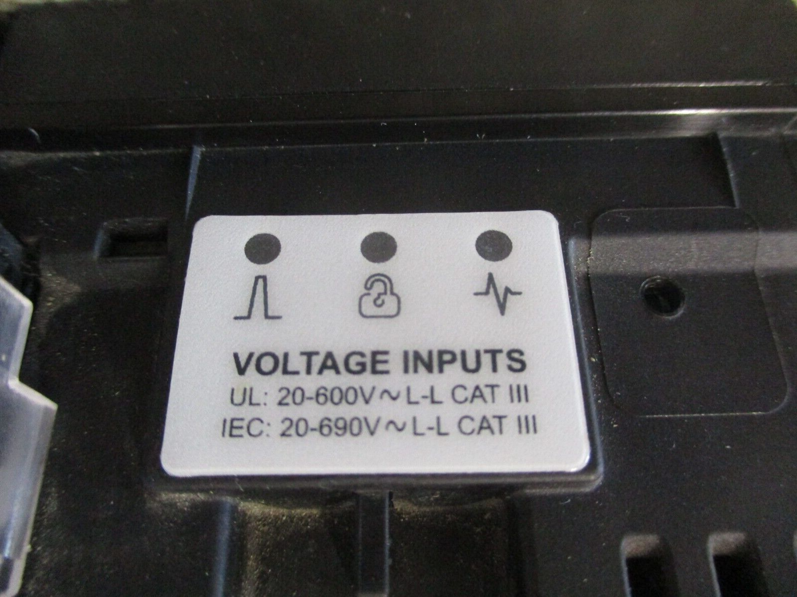 Square D PowerLogic Power Meter METSEPM5563 100-480VAC 125-250VDC Used