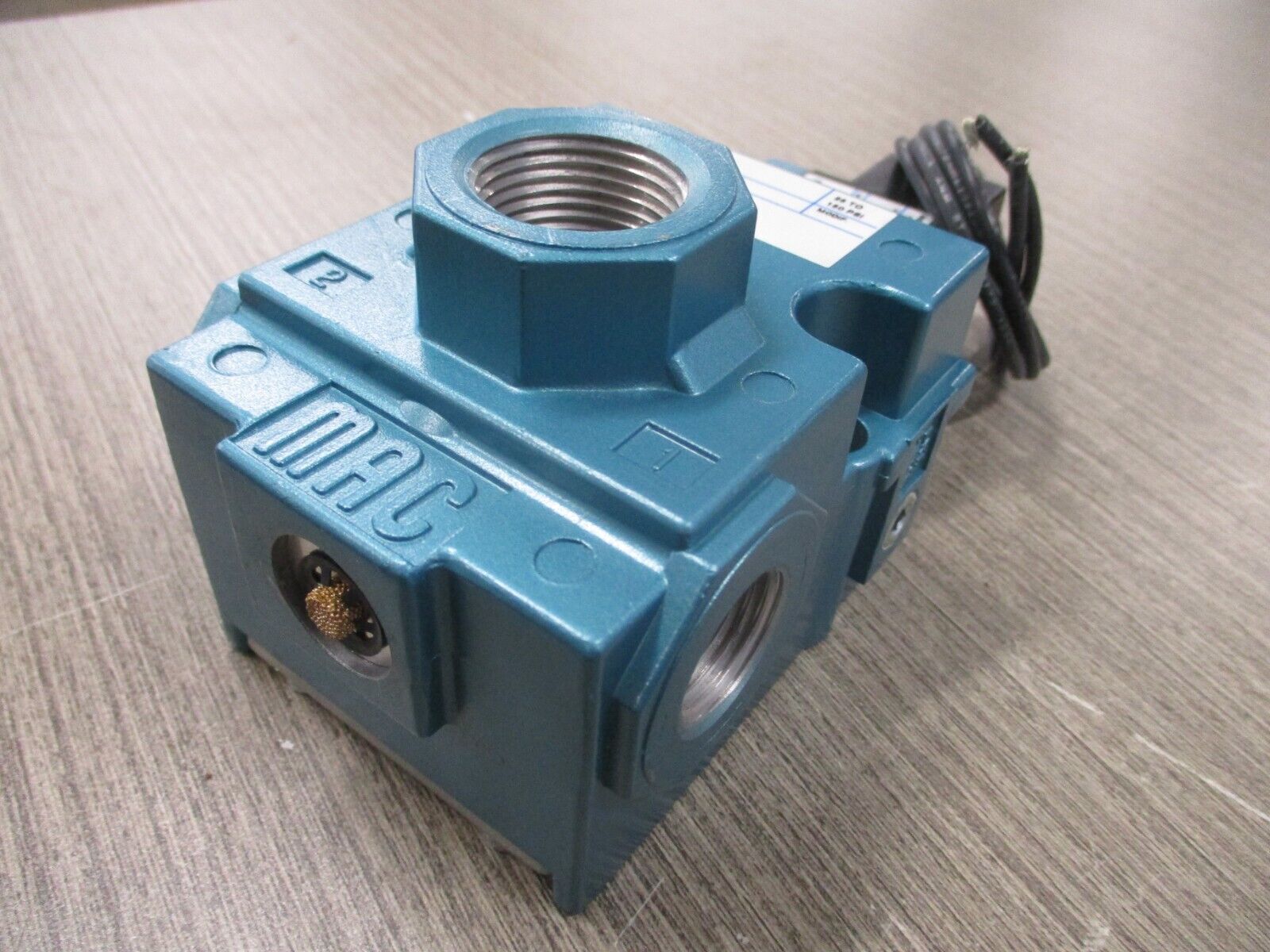 MAC Solenoid Valve 56C-13-501CA 24VDC 3-Way Inline New Surplus