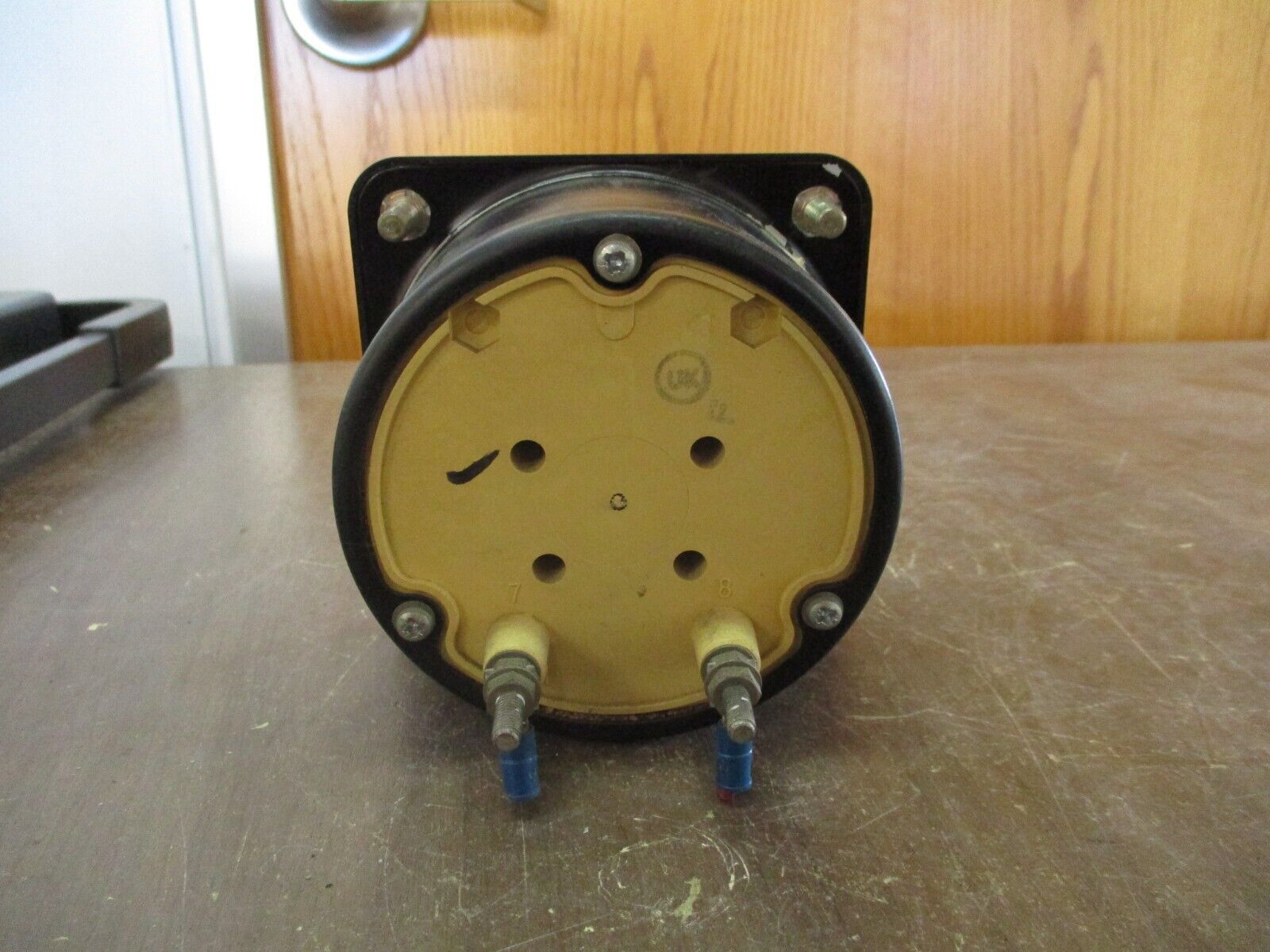 Crompton Kilovolt Meter 077-05GA-PZW4-C6 Range: 0-18kV Used