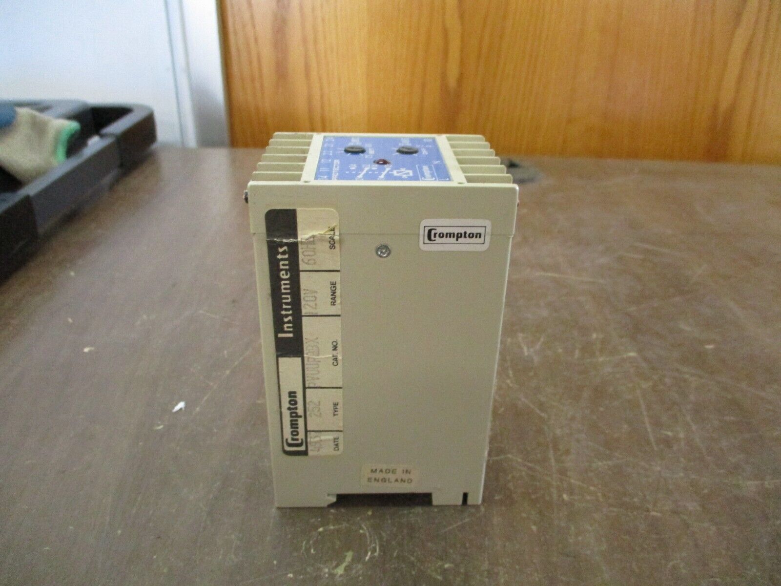 Crompton Protector Undervoltage Relay 252-PVUU 120V 60Hz Used