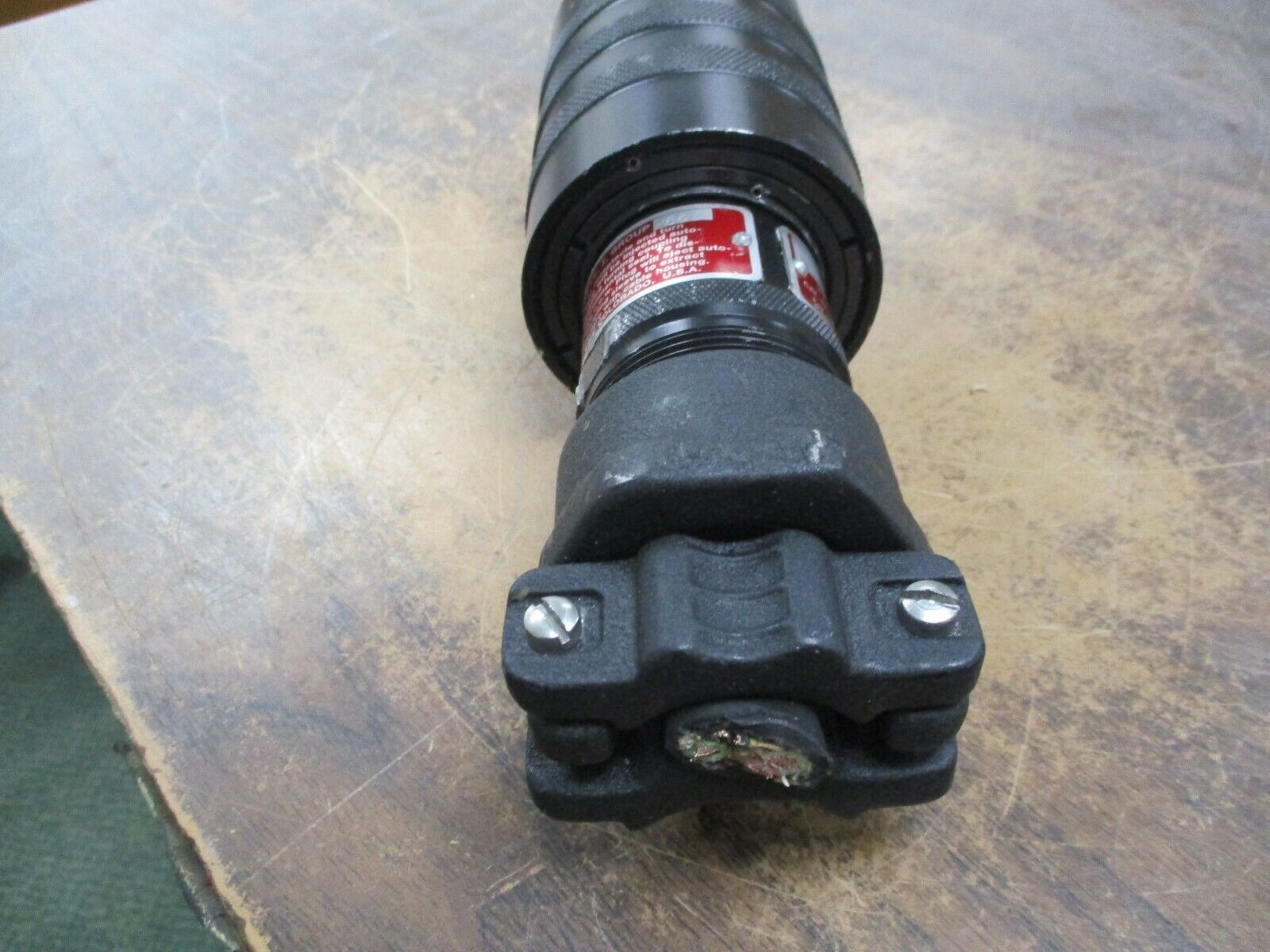 Hubbell Vantage XP Explosion Proof Plug GD-1016-23PL-12 30A 480V 60/400Hz Used