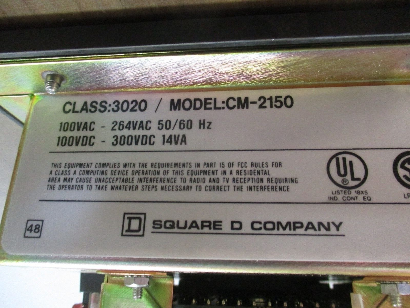 Square D Power Logic Circuit Monitor 3020 CM-2150 w/ 3020 IOM-44 Module Used