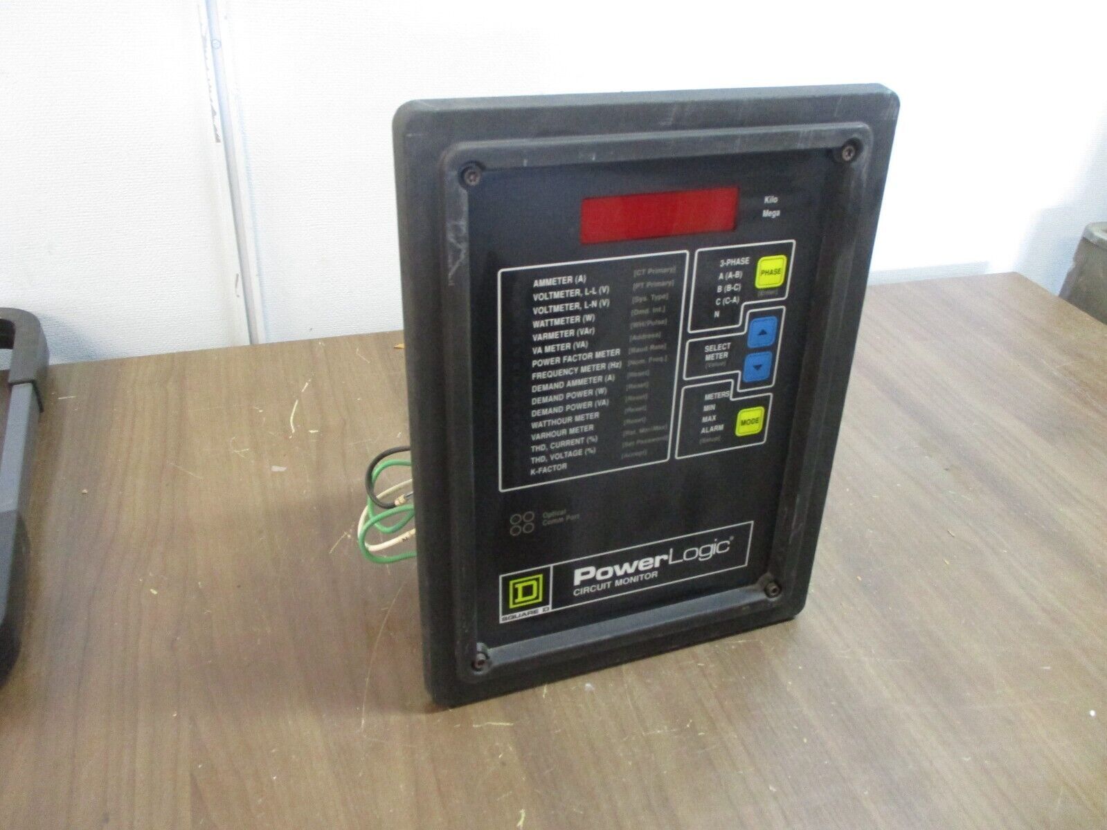 Square D Power Logic Circuit Monitor 3020 CM-2150 w/ 3020 IOM-44 Module Used