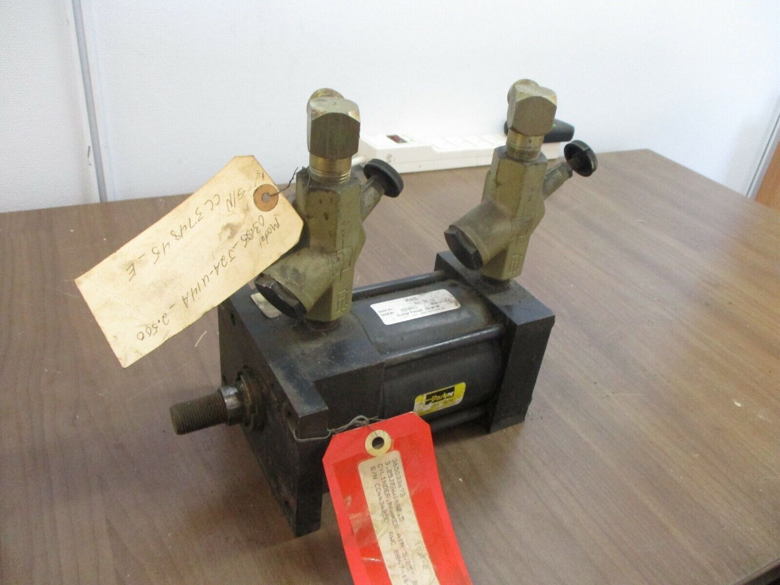 RWC Air Cylinder 8847-20-112 250PSI Used