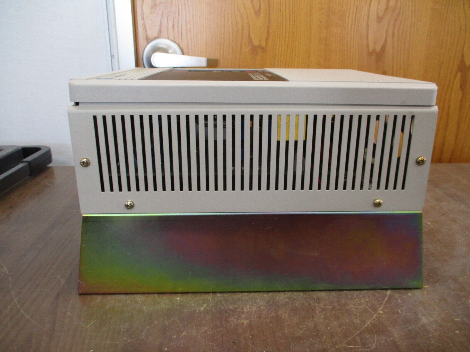 Allen-Bradley 1336 Plus AC Drive 1336S-BRF100-AA-EN3 10HP 3Ph *No Cover Screws*