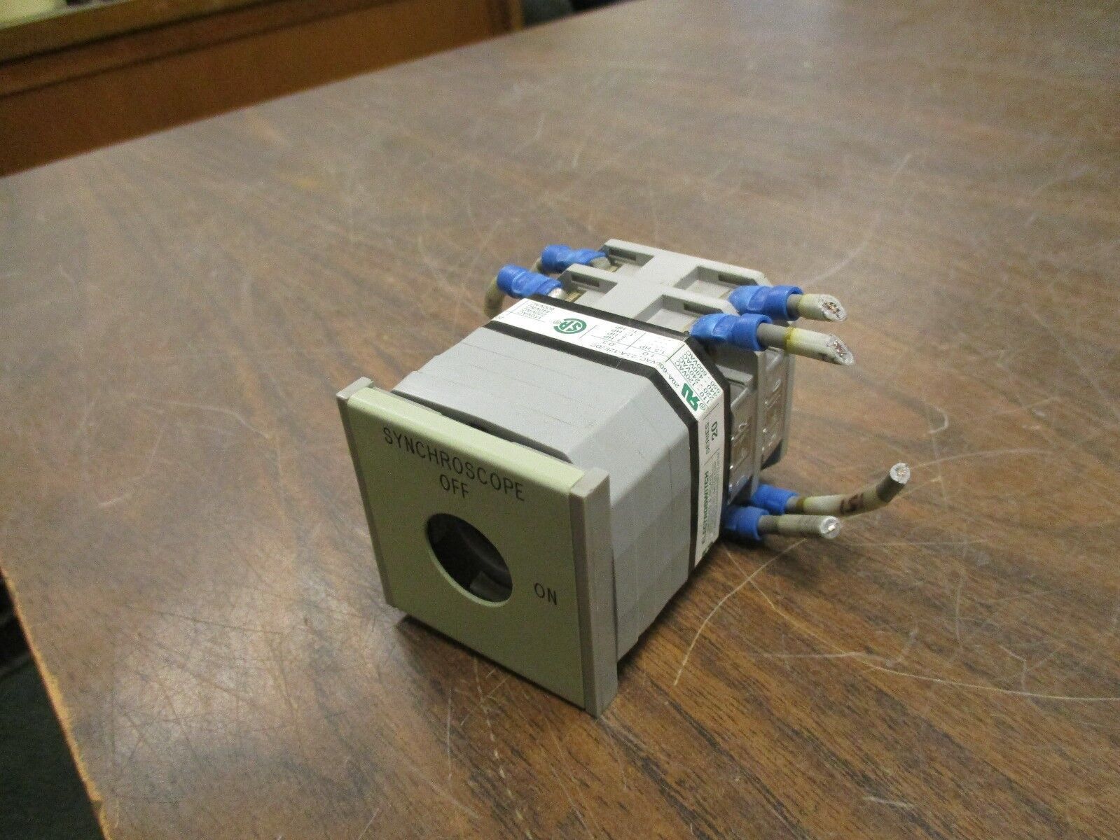 Electroswitch Series 20 Rotary Switch 20KE-1104A4 20A 600V Used