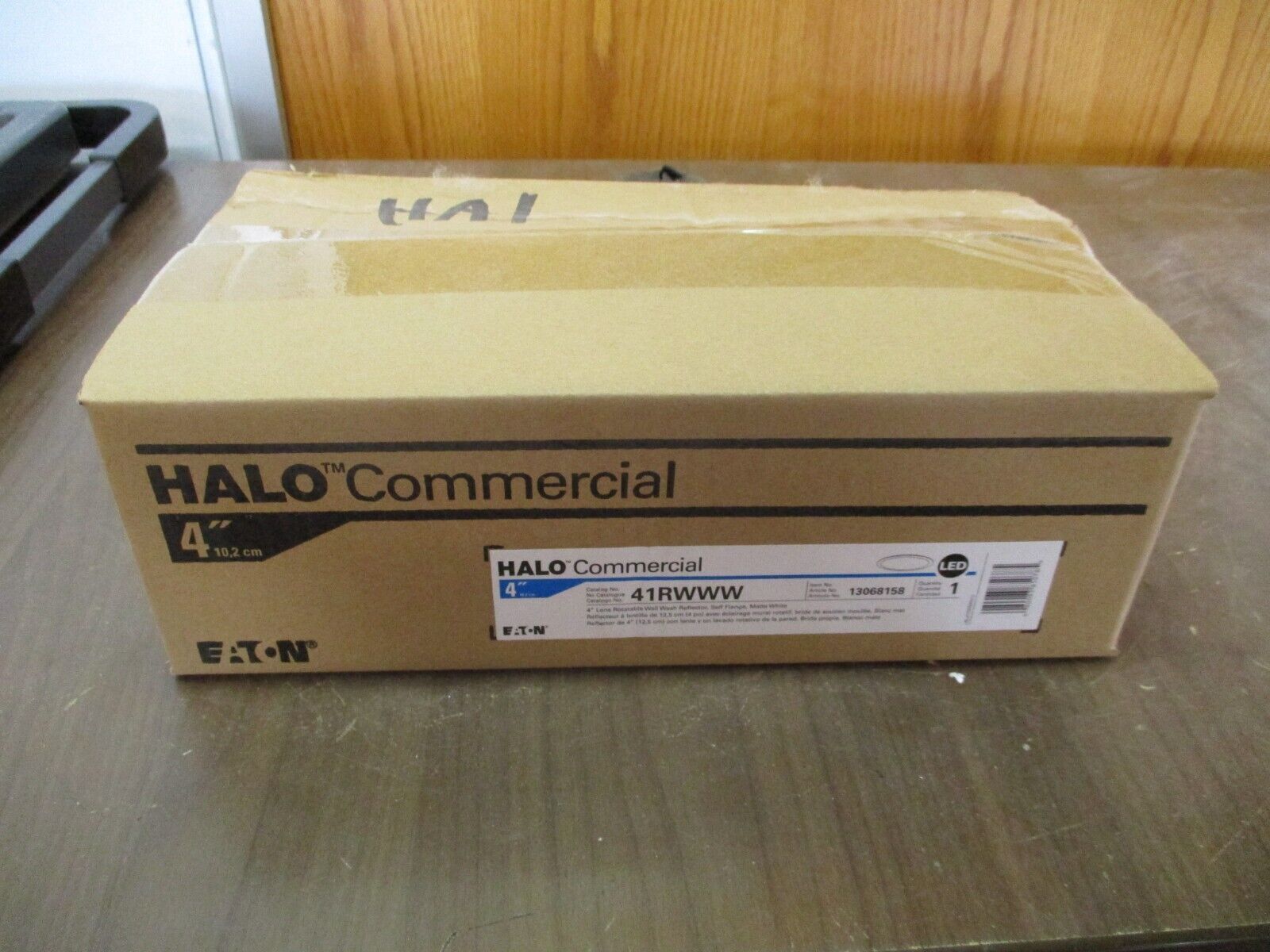 Eaton Halo Commercial Rotatable Wall Wash Reflector 41RWWW 4" Lens Self Flange