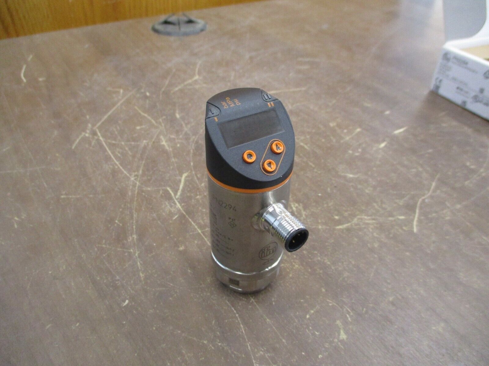 IFM PN2294 Pressure Sensor PN-010-REN14-MFRKG/US/ /V New Surplus