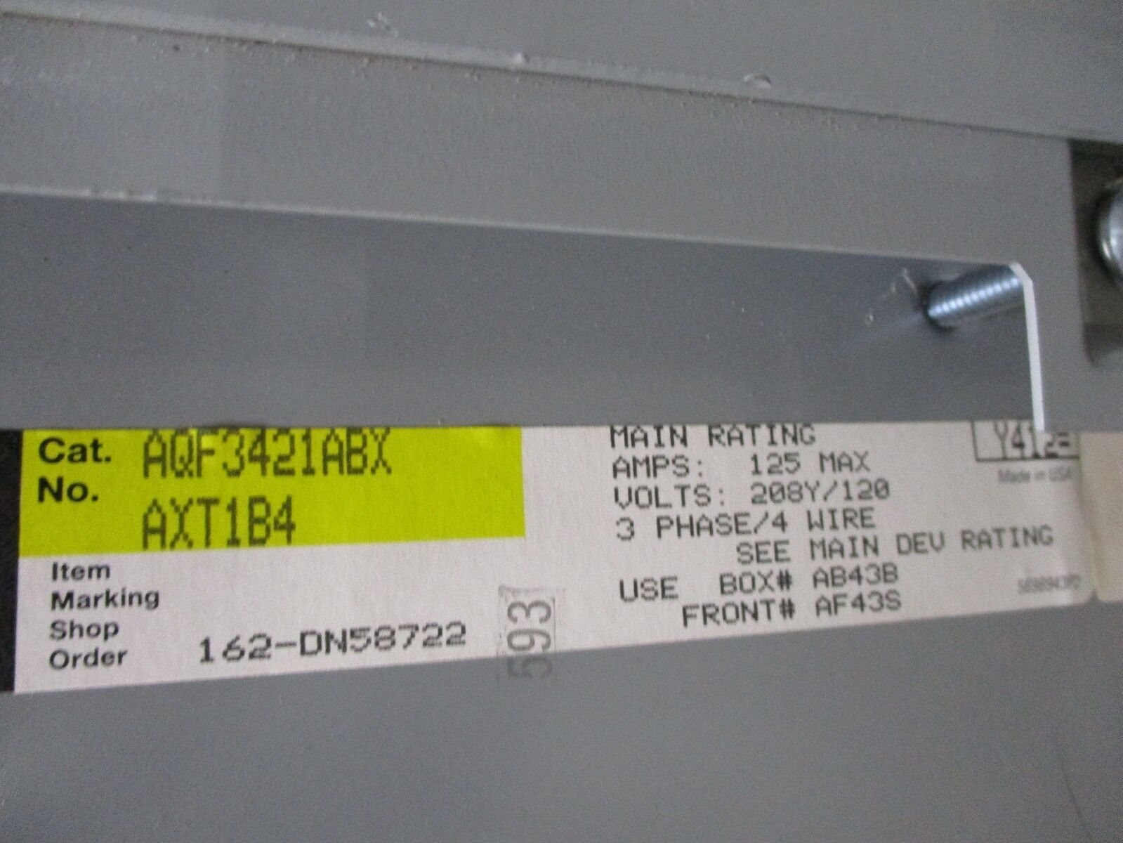 GE Main Breaker AQF3421ABXAXT1B4 42-slot 208Y/120V 100A Main Breaker Used