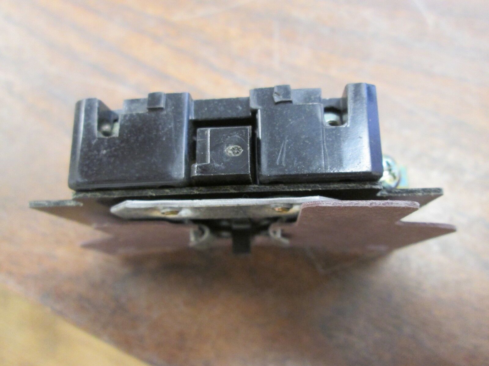 GE Auxiliary Contact CR305X100A For Size 0 & 1 New Surplus