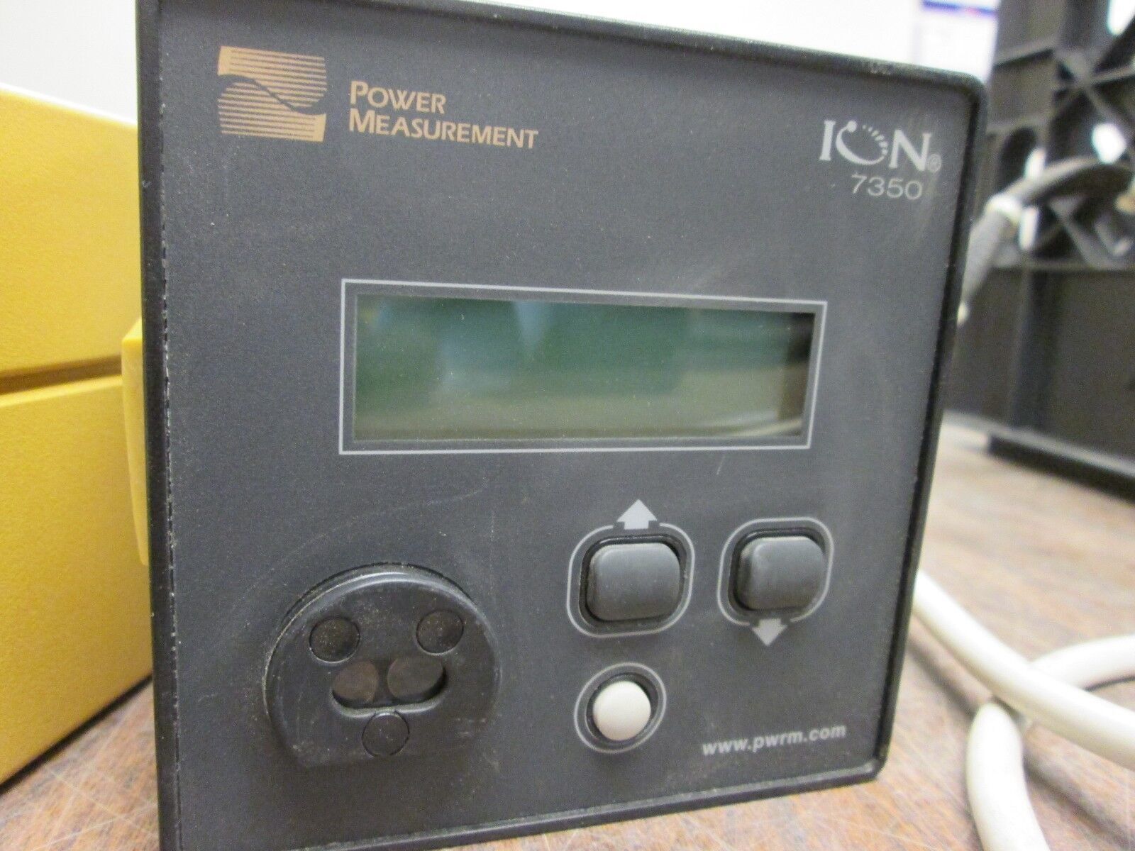 Power Measurement 7350 ION Meter P7350R3B0B0E0A0A 95-240V 0.3A 47-440Hz Used